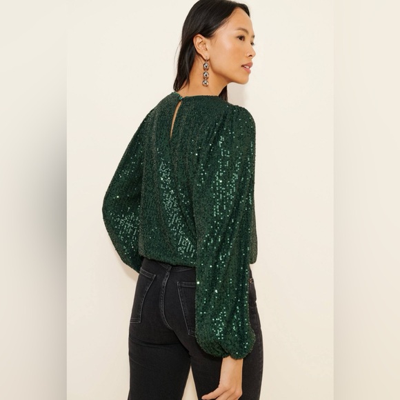 Flat White Sequin Crew Neck Top Green Size Large Party Cocktail Anthropologie - Picture 2 of 13